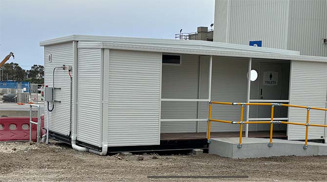 toilet ablution block 7.2x3m male female installed